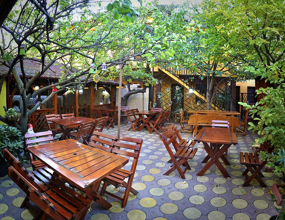 Casa Belazur Hotel Deva Exterior photo