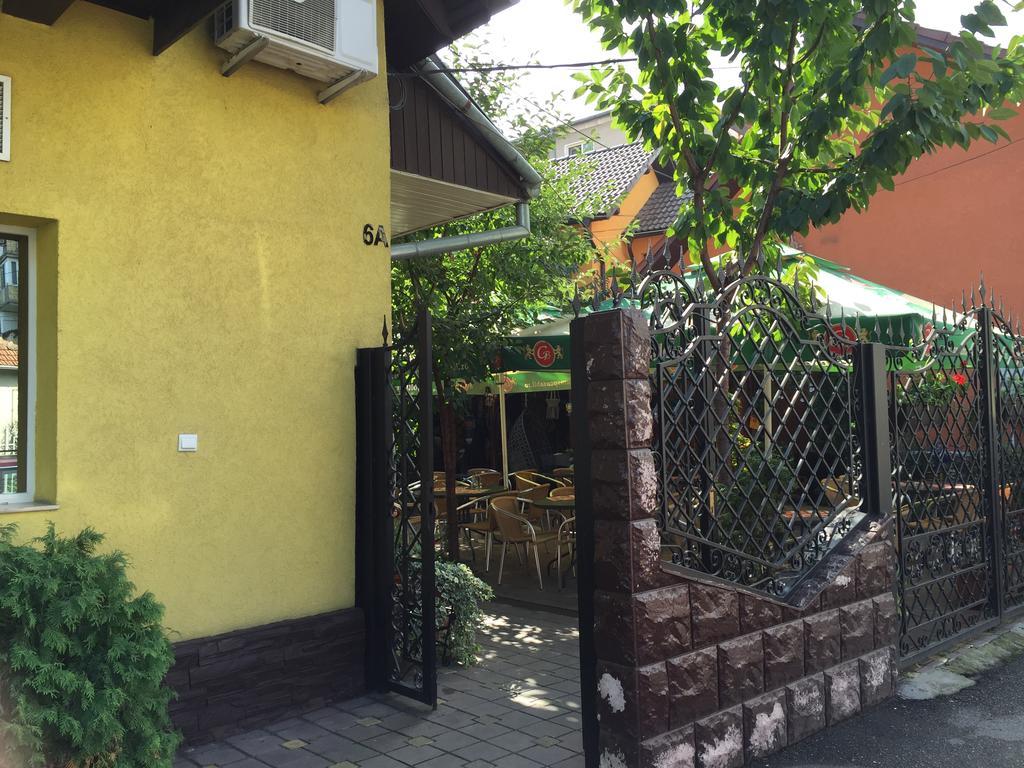 Casa Belazur Hotel Deva Exterior photo